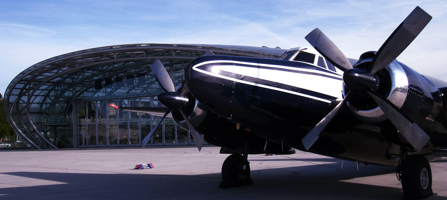 Howard 500 N500LN on tarmac
